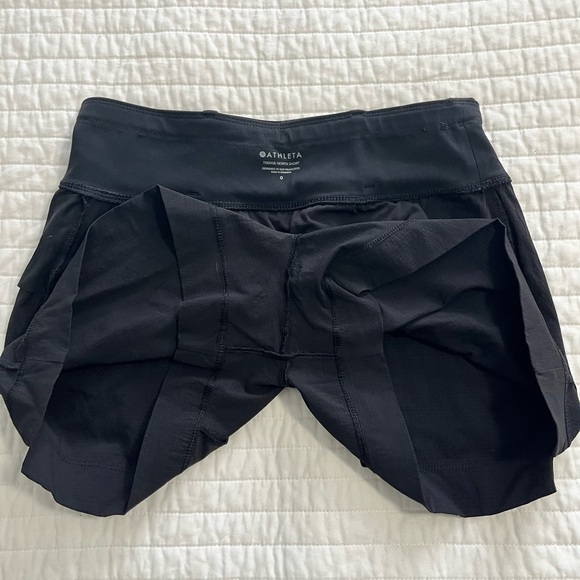 Athleta Trekkie North Short- Black - Picture 3 of 5